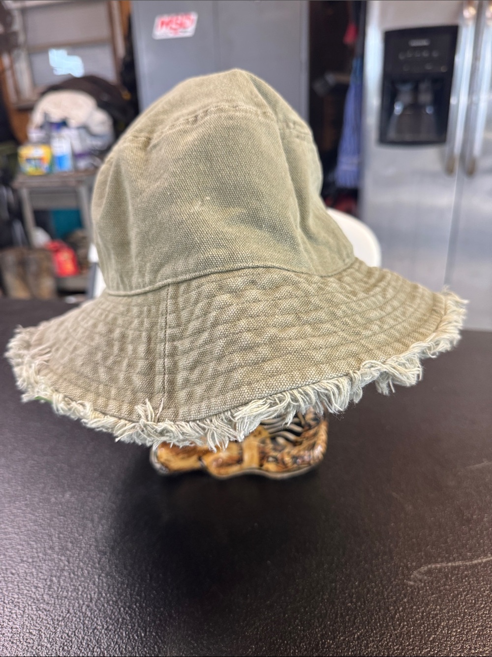 Bucket hat